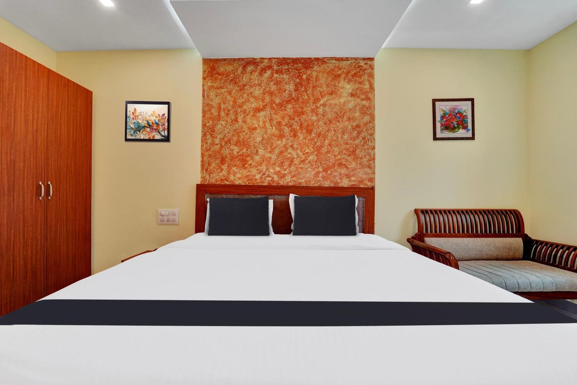 Hotel Super Townhouse Ernakulam North Kochi Exteriér fotografie
