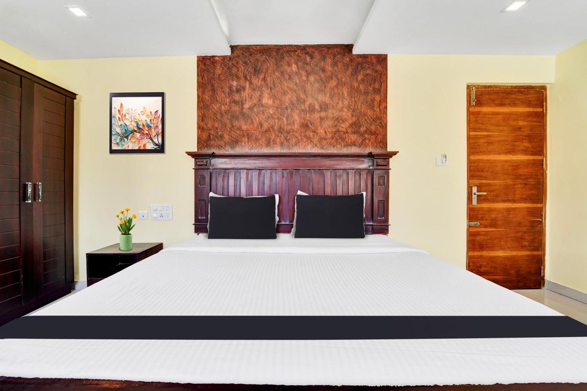 Hotel Super Townhouse Ernakulam North Kochi Exteriér fotografie