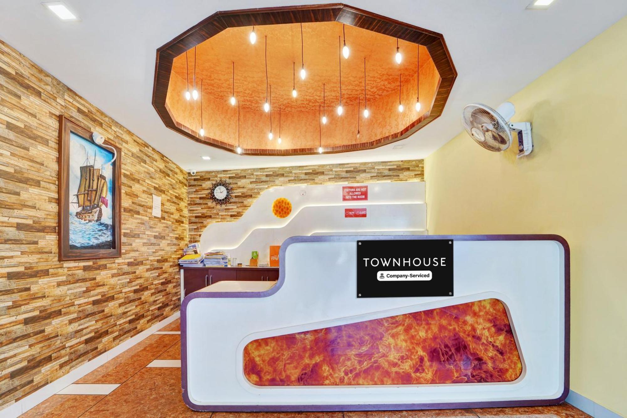Hotel Super Townhouse Ernakulam North Kochi Exteriér fotografie
