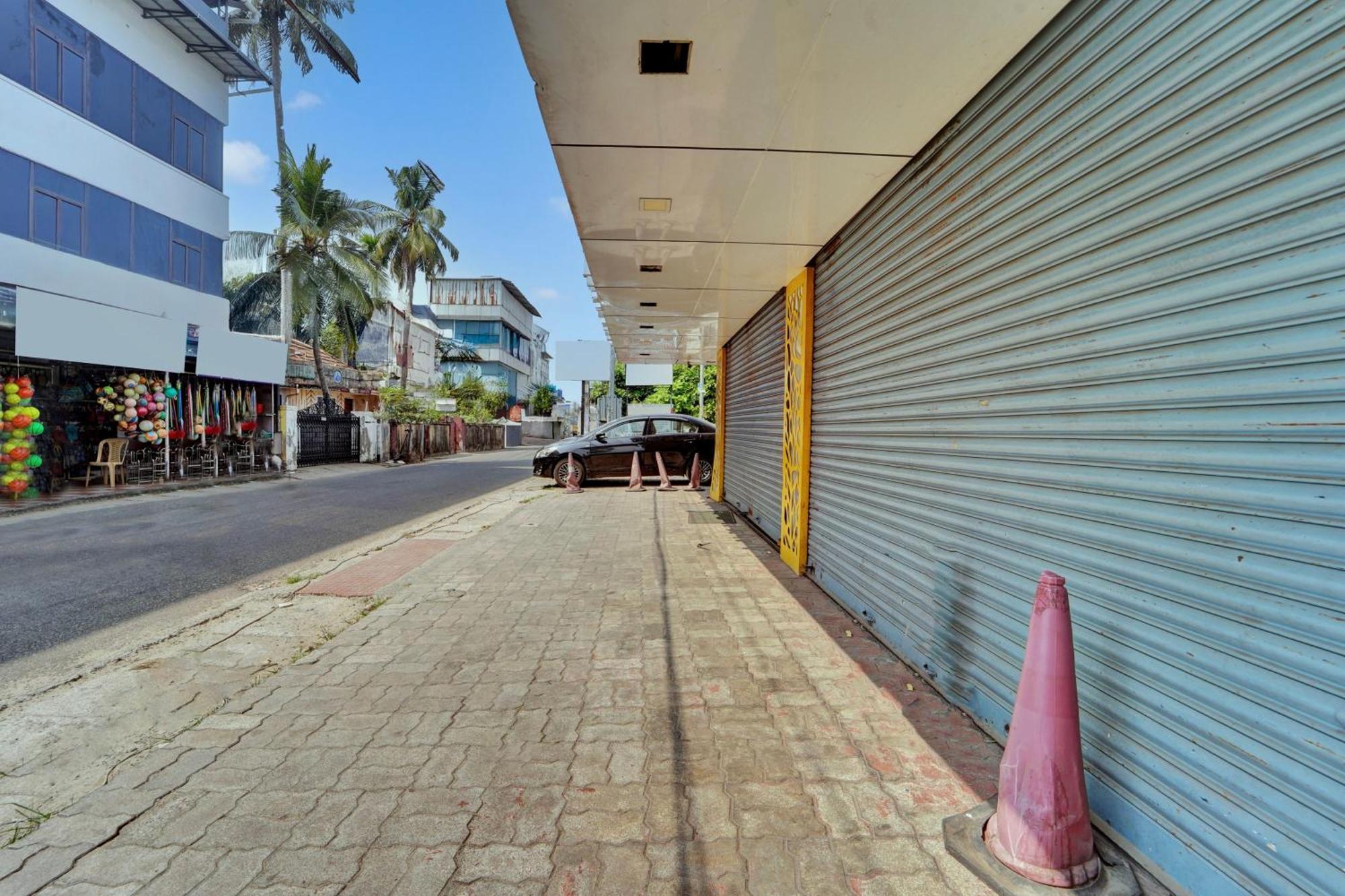Hotel Super Townhouse Ernakulam North Kochi Exteriér fotografie