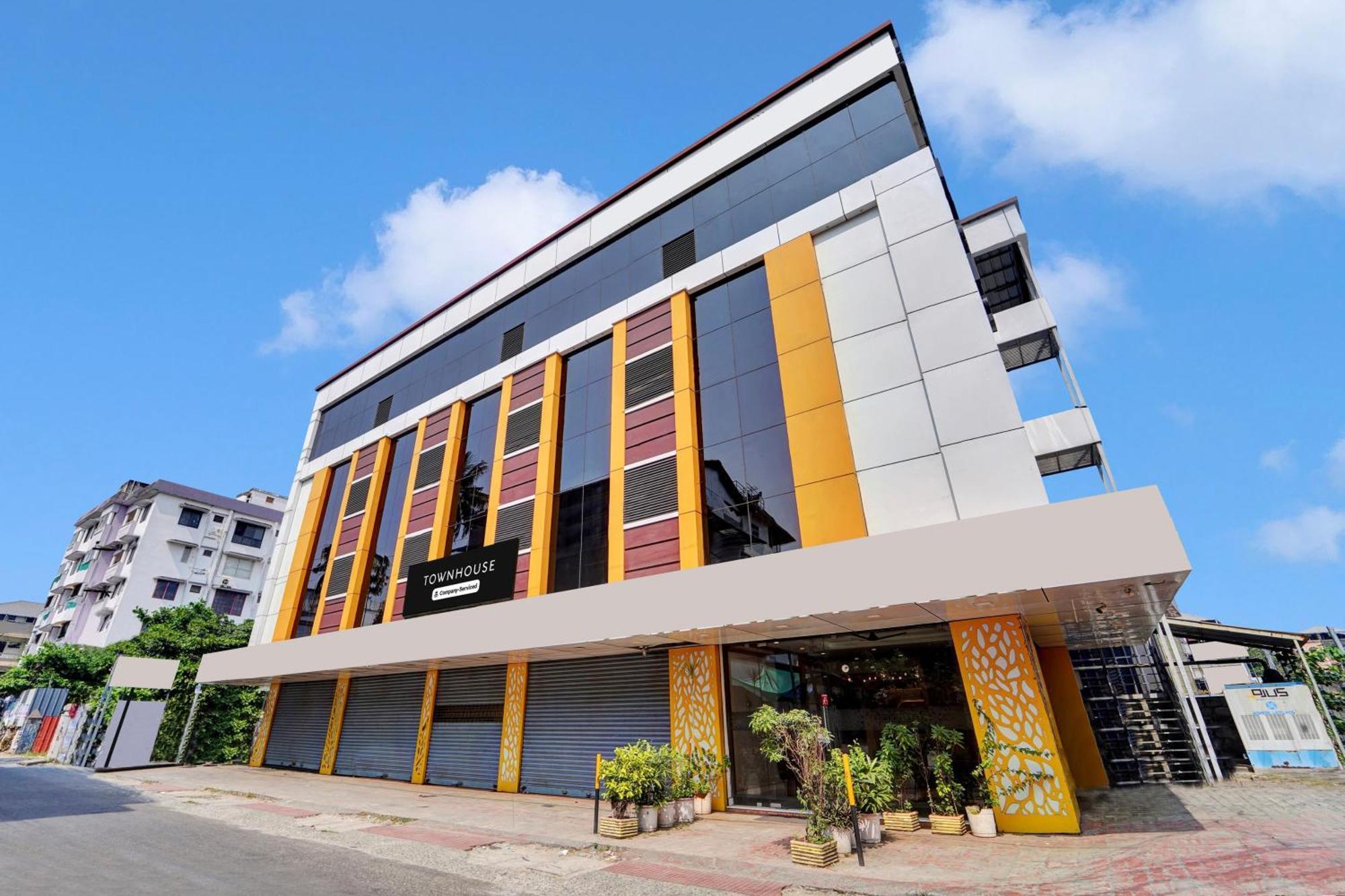 Hotel Super Townhouse Ernakulam North Kochi Exteriér fotografie